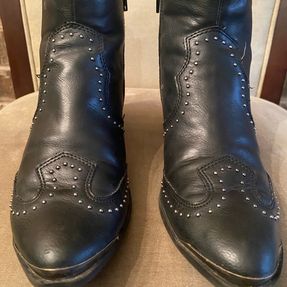 Universal Thread Studded Boots